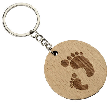 Mejora tu llavero con un llavero de madera grabado, ecológico y natural