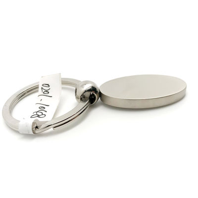 MOQ 500 Claves personalizadas con portaclaves para promoción de negocios