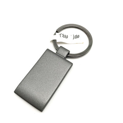Portador de llavero de metal de plata con logotipo personalizado para los requisitos del cliente