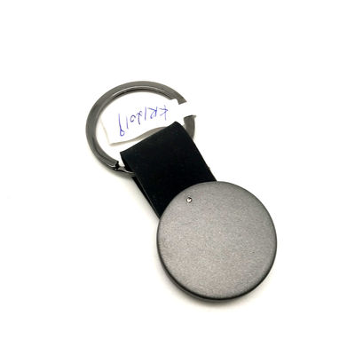 Mejora tu llavero con nuestro portaclaves de metal disponible