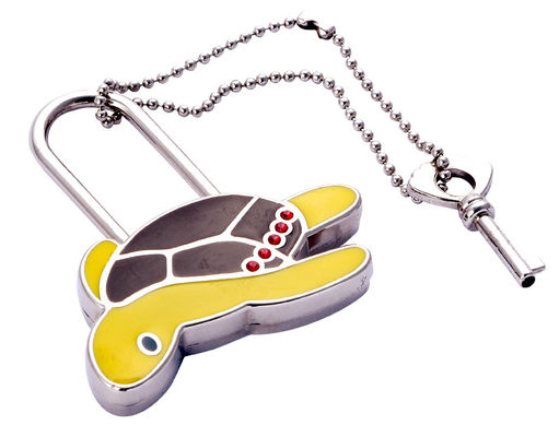 Cerrojo de llaves de metal personalizado en formas lindas para la campaña de recuerdos