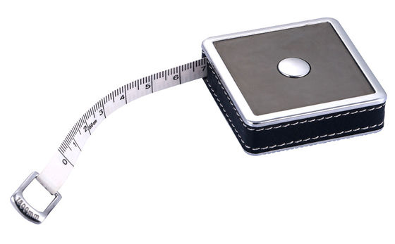Medición de cinta de PU retráctil de doble cara personalizada 12 mm Cuchilla 150 mm / 60 pulgadas Rango de precisión en varias formas