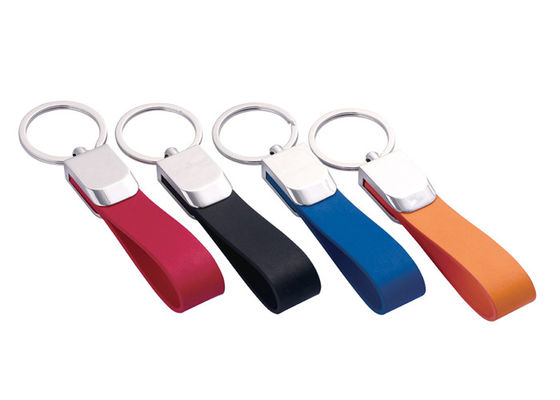 Llavero de encargo de los llaveros de la correa de cuero de la PU de Mini Key Holder de la aleación del cinc