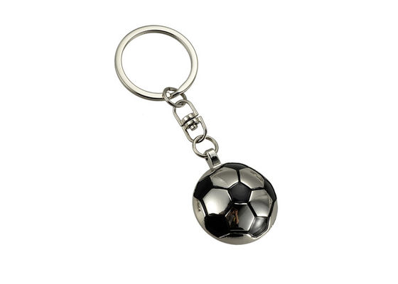El laser del metal del fútbol grabó los llaveros Logo Cute Key Chain para el regalo del recuerdo
