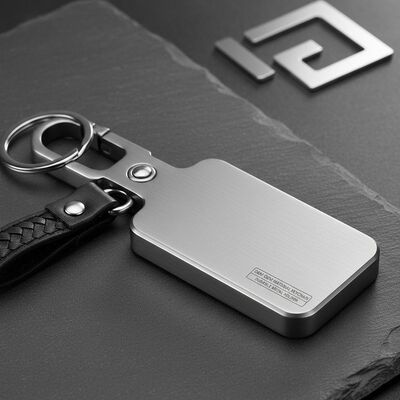 Buen precio Portador de llavero de metal duradero OEM ODM Material Accesorio de llavero para marca corporativa y grabado de logotipo personalizado en línea