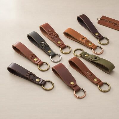 Buen precio Organización y decoración de llaves Llaveros de cuero Tipo de cierre de anilla dividida Llaveros elegantes y funcionales hechos en India en línea